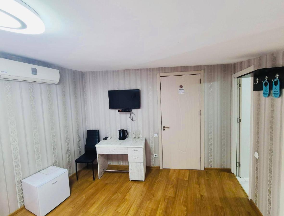 Old Georgia Hotel Tbilisi Ngoại thất bức ảnh