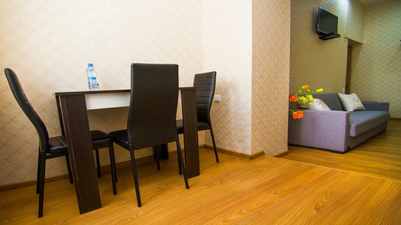 Old Georgia Hotel Tbilisi Ngoại thất bức ảnh